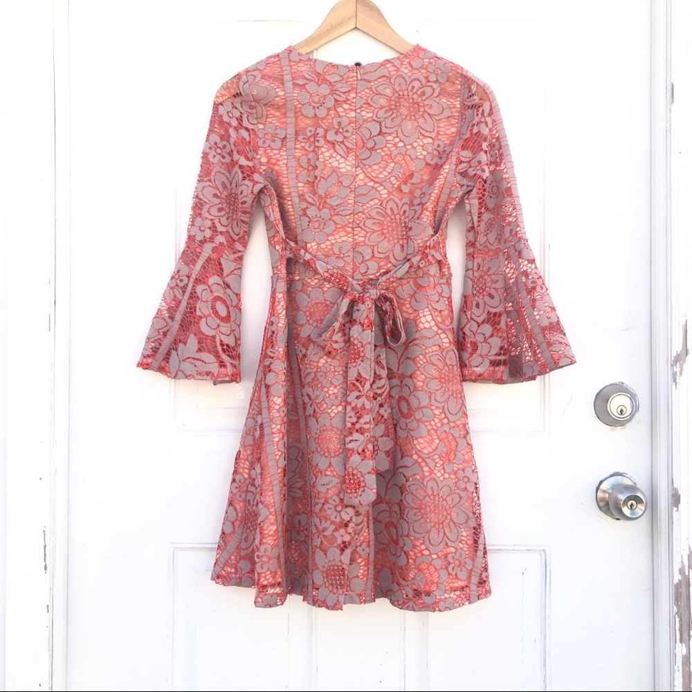 NEW Orange/Gray Floral Lace Bell Sleeve Dress - Picture 6 of 7